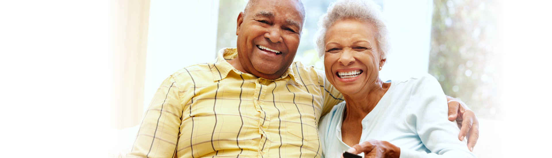 elderly couple smile101